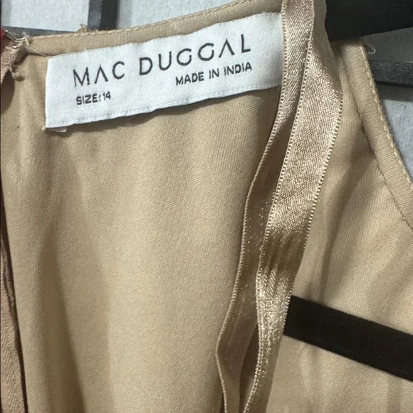 ✨ Mac Duggal Gold Beaded Georgette Long Sleeve Fitted Midi Dress ✨ size 14 - Picture 5 of 11